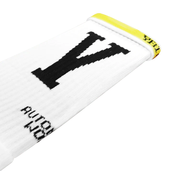 YR1SW Crew Socks: Comfortable crew socks with arch support. Top View