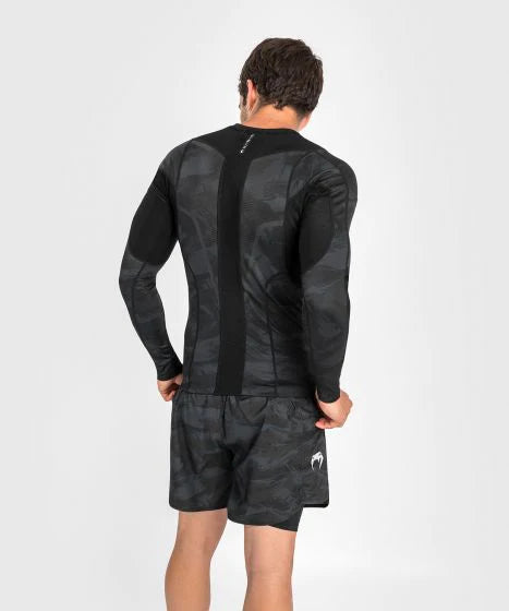 Venum Electron 3.0 Rashguard Long Sleeve BoxFit Tech Trendy Shirt. Back View