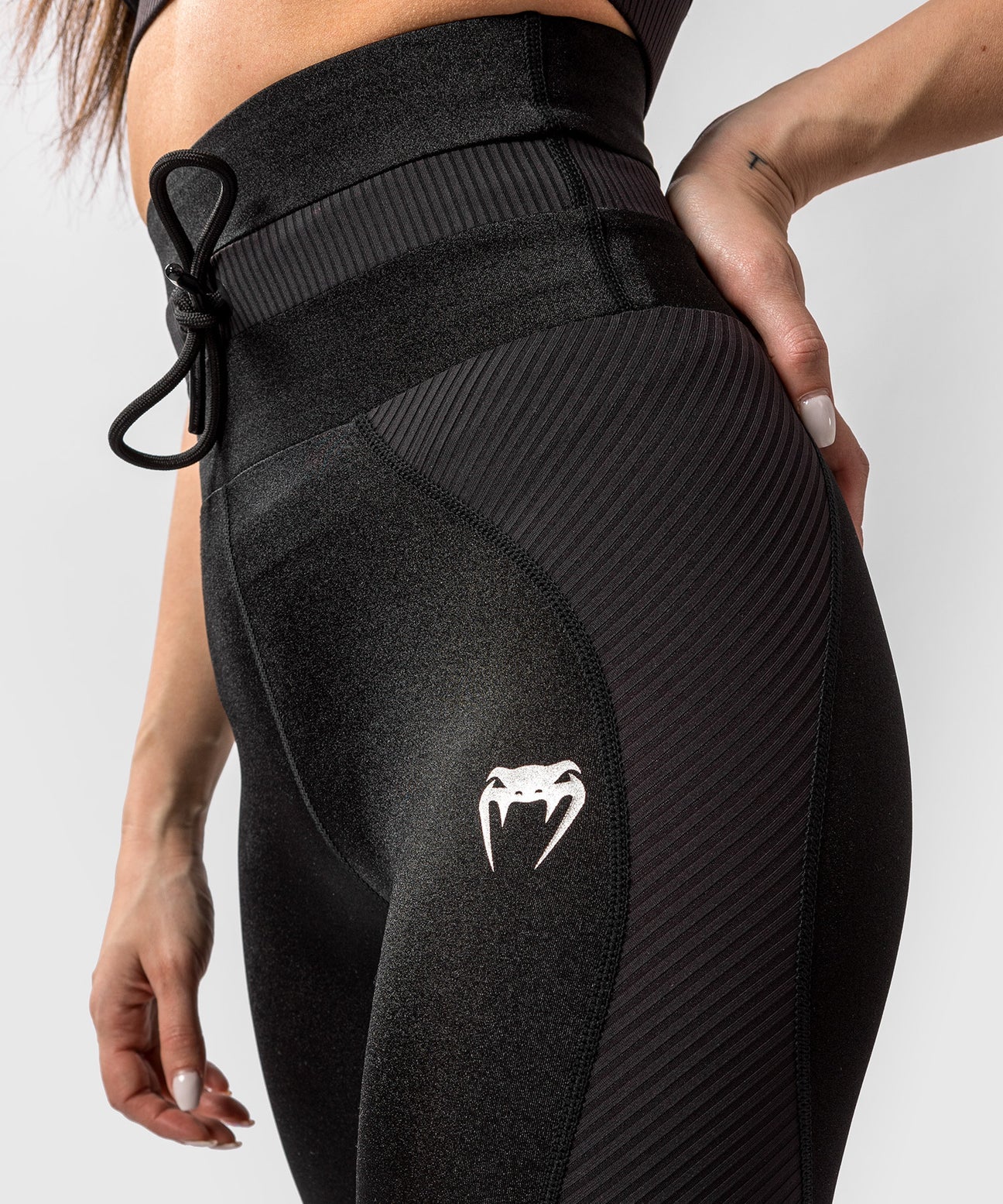 Venum Glow Leggings - Women's activewear essential. Closeup View